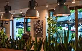 Gucio - pokoje z restauracją Szczyrk